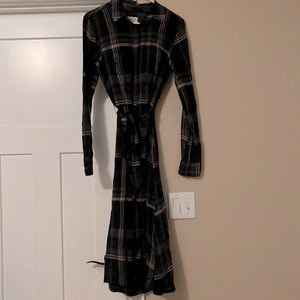 Long sleeved plaid dress